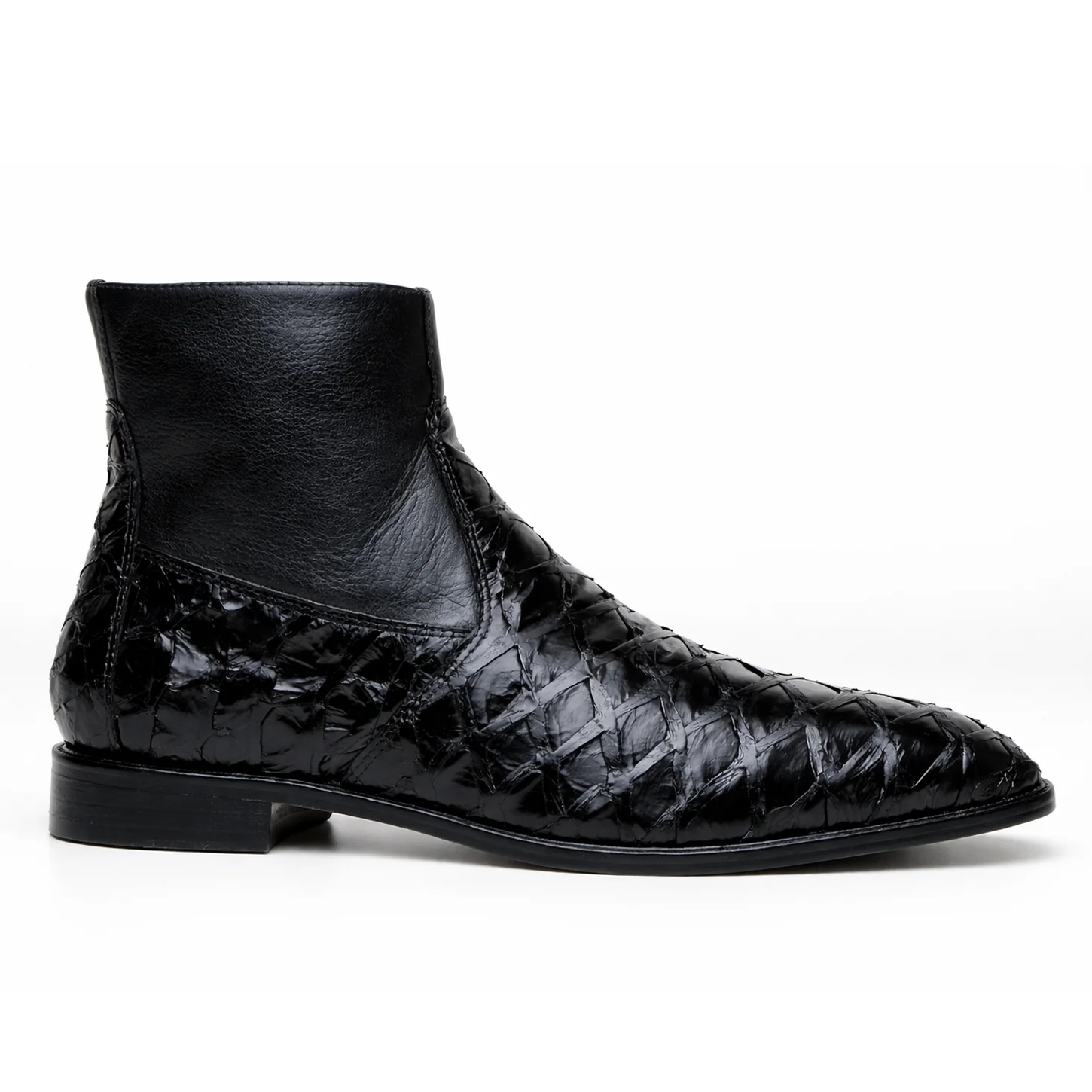 Belvedere London - Black