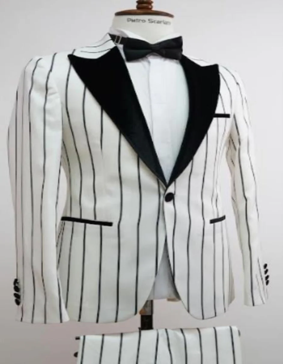 Bold Gangster - 1920 White And Black Pinstripe Tuxedo Suits