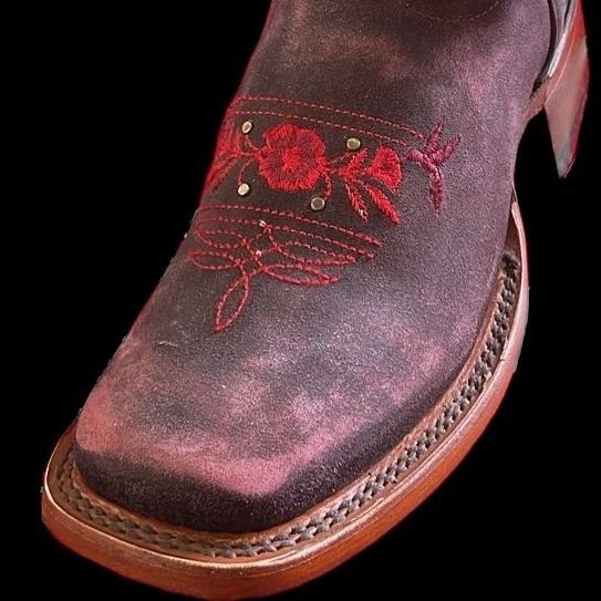 Botas de Cuero Lijado para Mujer en Horma Rodeo Color Cherry - Image 3