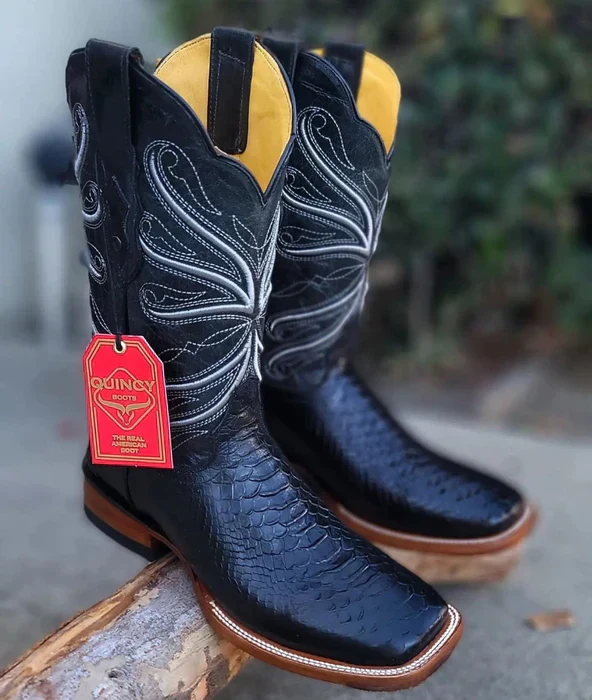 Botas de Piton Grabado Horma Rodeo Cuadrada Color Negro - Image 6