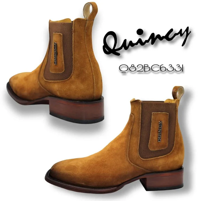 Botin Charro Quincy de Gamuza con Punta Cuadrada - Image 4