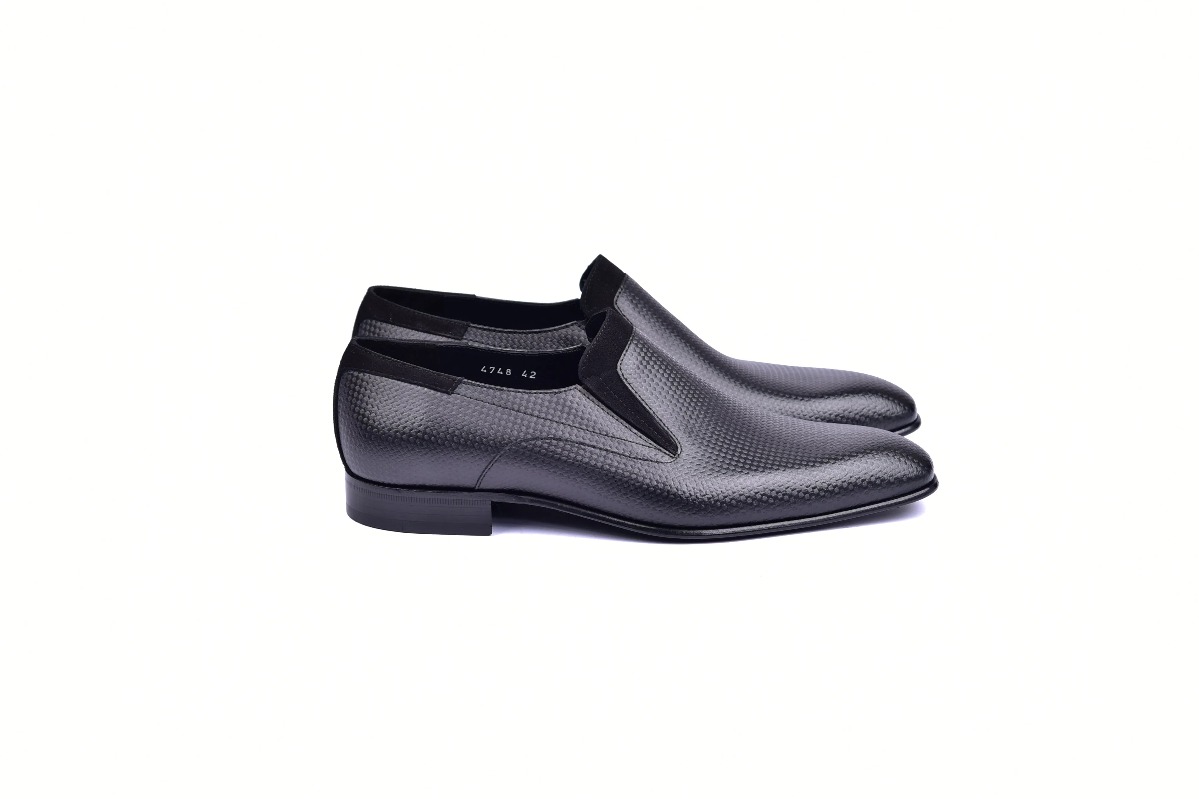 C04201-4748-Black - Image 2