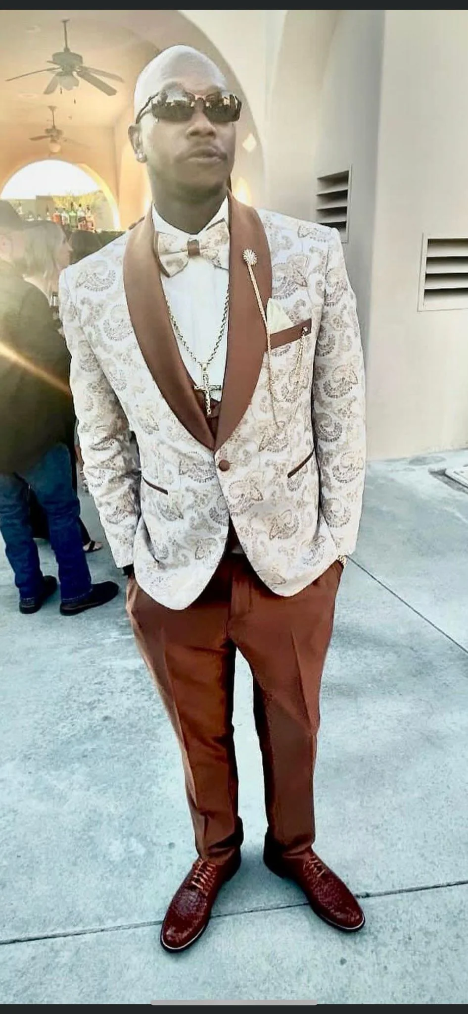 Mens Champagne Paisley Tuxedo with Brown Satin Lapel and Pants – Formal Wedding Suit with Chain Brooch - Image 4