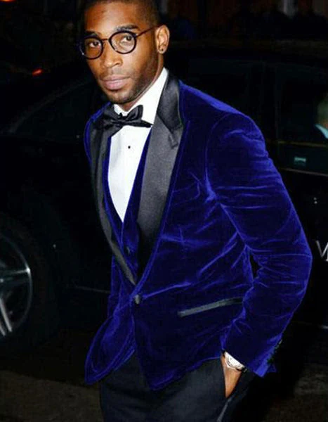 Mens Designer Velvet Tuxedo Jacket in Red - Image 28