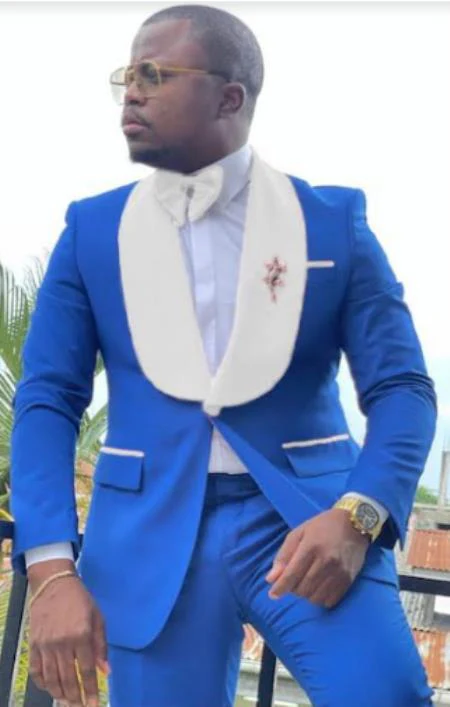 Mens Vested Designer Wide Royal Blue Velvet Shawl Tuxedo in Ivory Paisley Designer Prom Tuxedos - Image 3