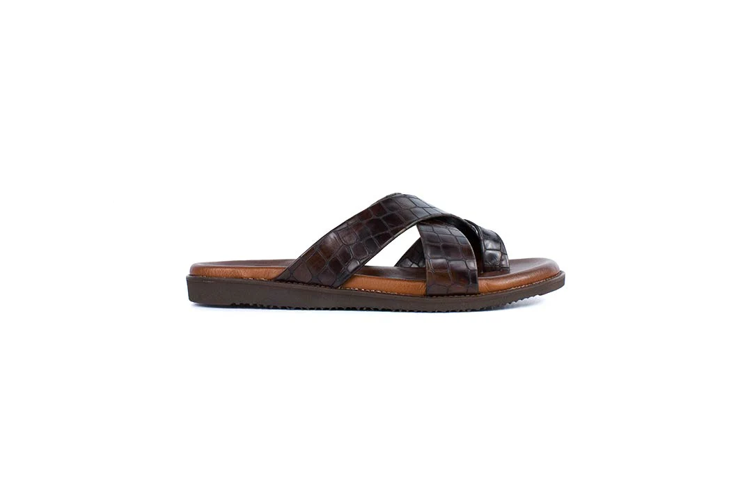 P000931- Resort Sandal- Brown - Image 2