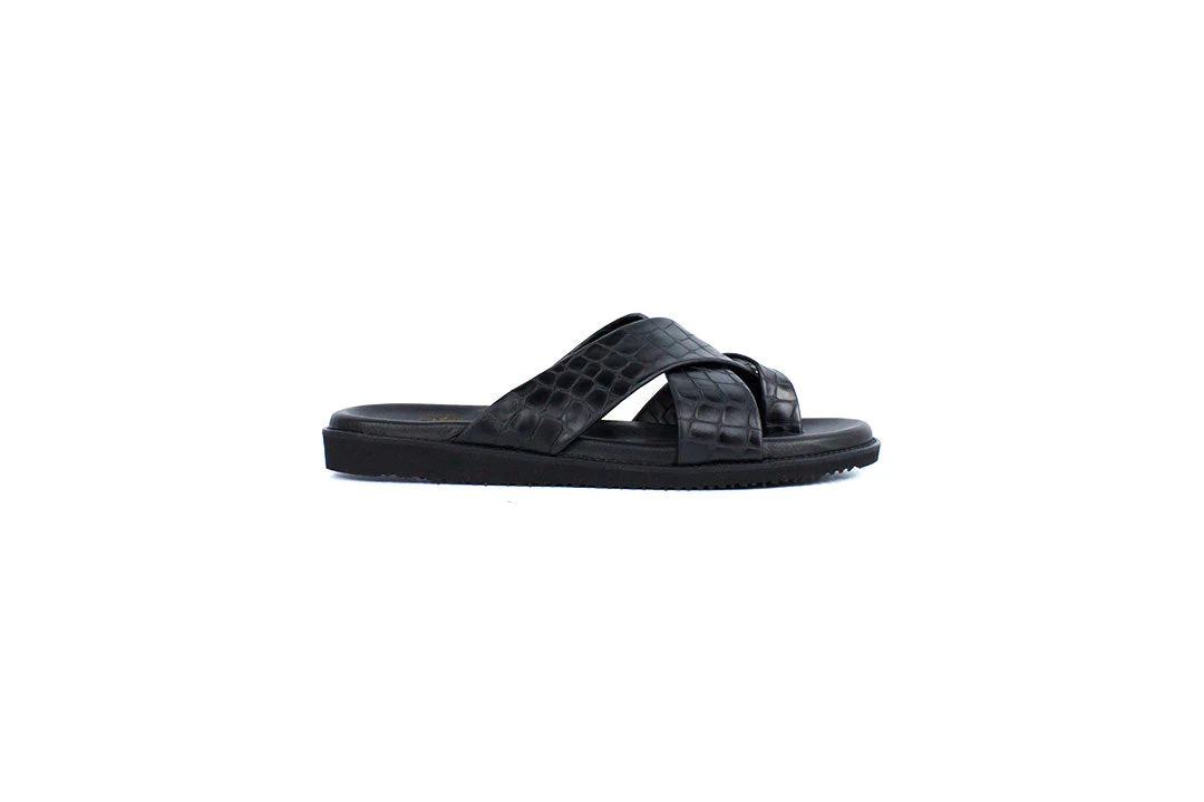 P000932- Resort Sandal- Black - Image 2