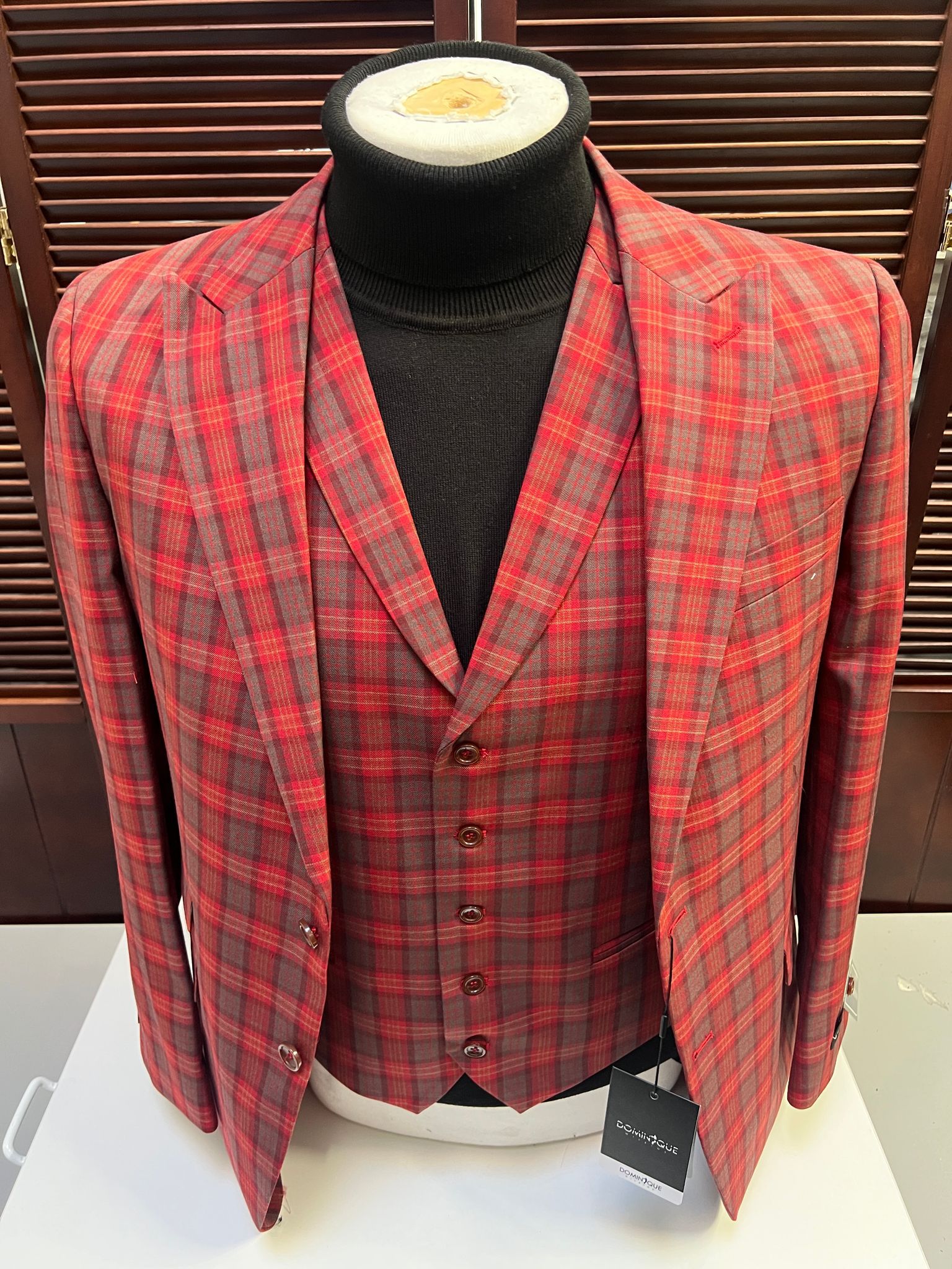 Red Tartan Suit Christmas Party Event - Plaid 3-Piece Slim Fit Suit with Vest - Window pane Pattern - Image 4