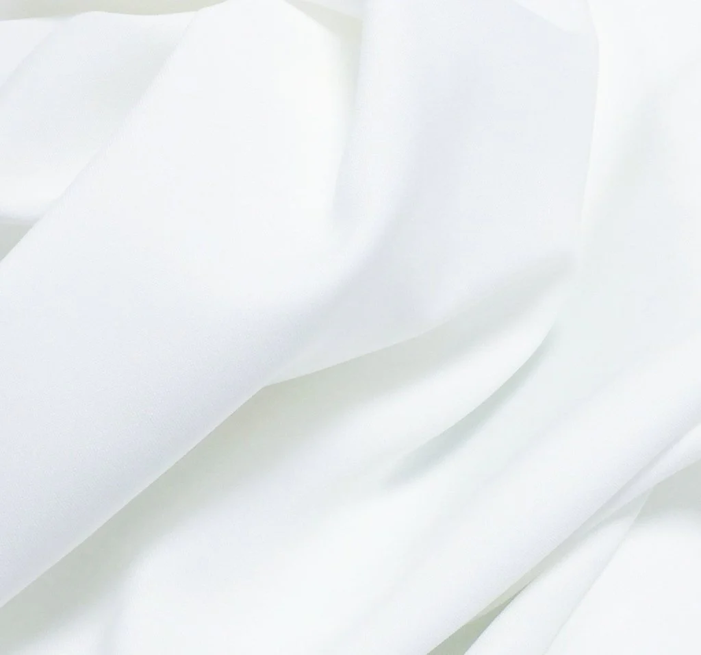 Royale Collection - Regular Fit 2 Piece Tuxedo In White - Image 2